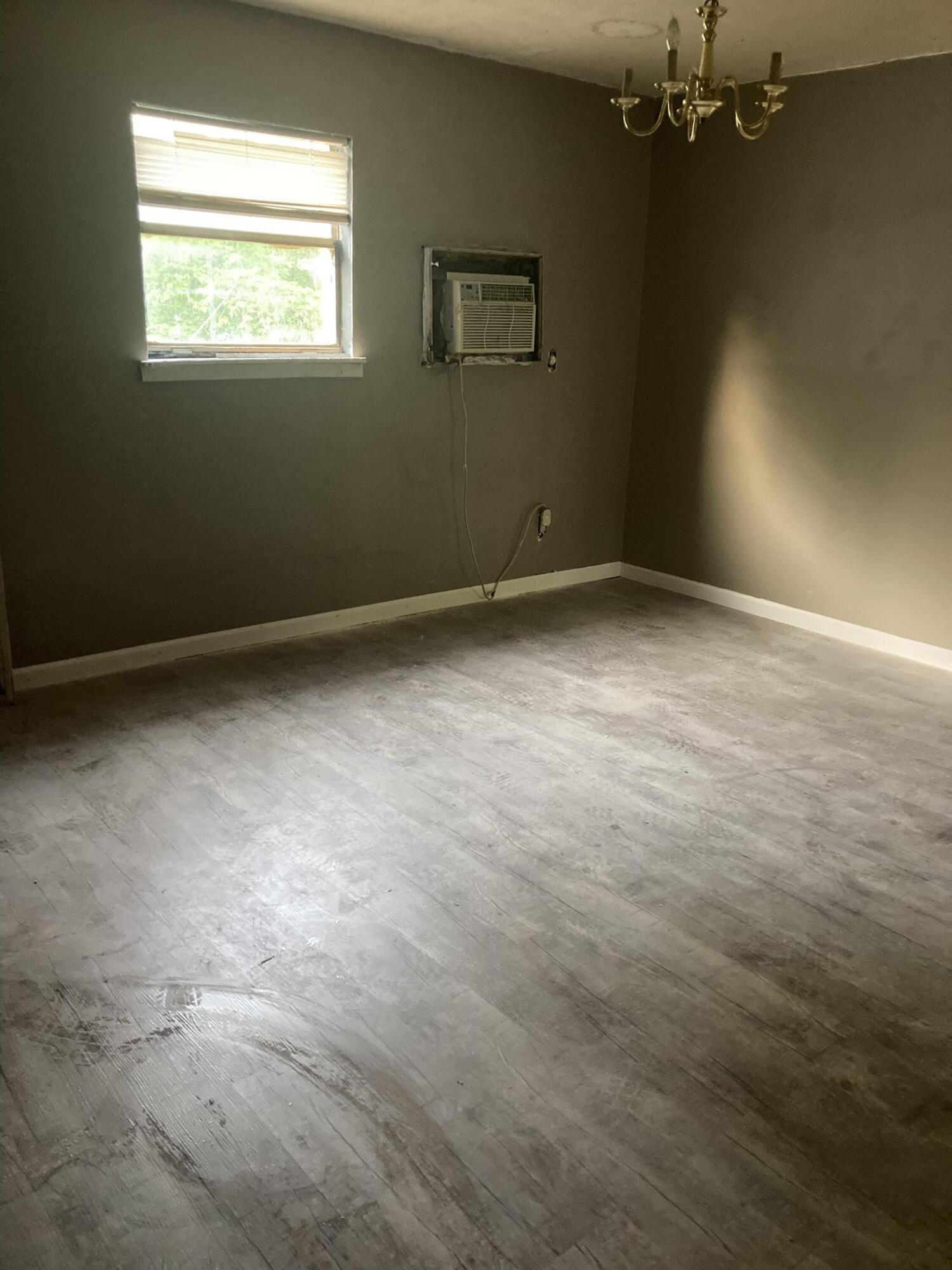 1112 King Springs Road Johnson City, TN 37601 - Photo 11 of 11 3E193E15-E0AB-4031-9337-EC0C5F6F4DEF