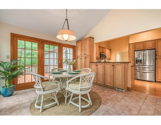 22 Melch Road Lynnfield, MA 01940 - Photo 12 of 29 Gallery Image 12