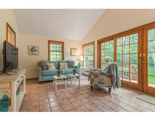22 Melch Road Lynnfield, MA 01940 - Photo 14 of 29 Gallery Image 14