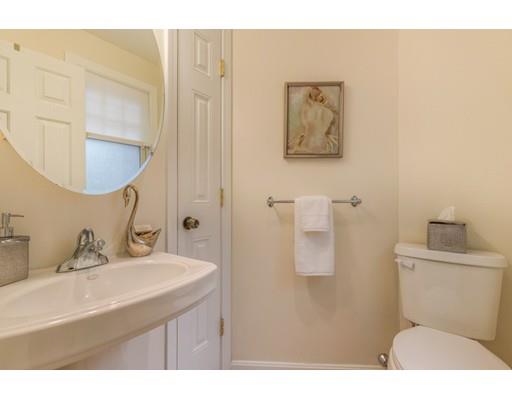 22 Melch Road Lynnfield, MA 01940 - Photo 19 of 29 Gallery Image 19