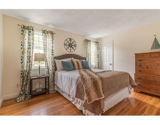 22 Melch Road Lynnfield, MA 01940 - Photo 20 of 29 Gallery Image 20