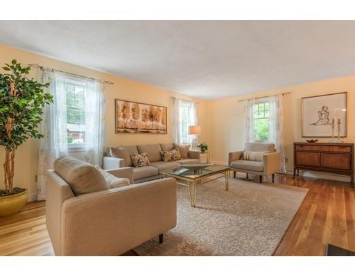 22 Melch Road Lynnfield, MA 01940 - Photo 2 of 29 Gallery Image 2