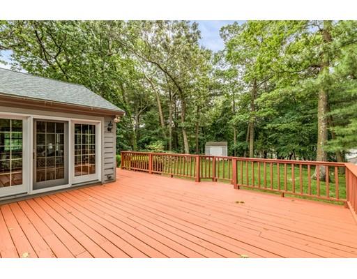 22 Melch Road Lynnfield, MA 01940 - Photo 27 of 29 Gallery Image 27