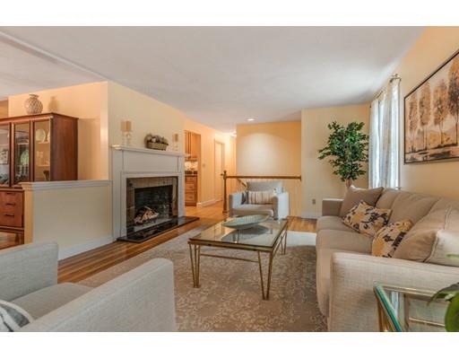 22 Melch Road Lynnfield, MA 01940 - Photo 3 of 29 Gallery Image 3
