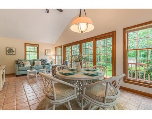 22 Melch Road Lynnfield, MA 01940 - Photo 10 of 29 Gallery Image 10