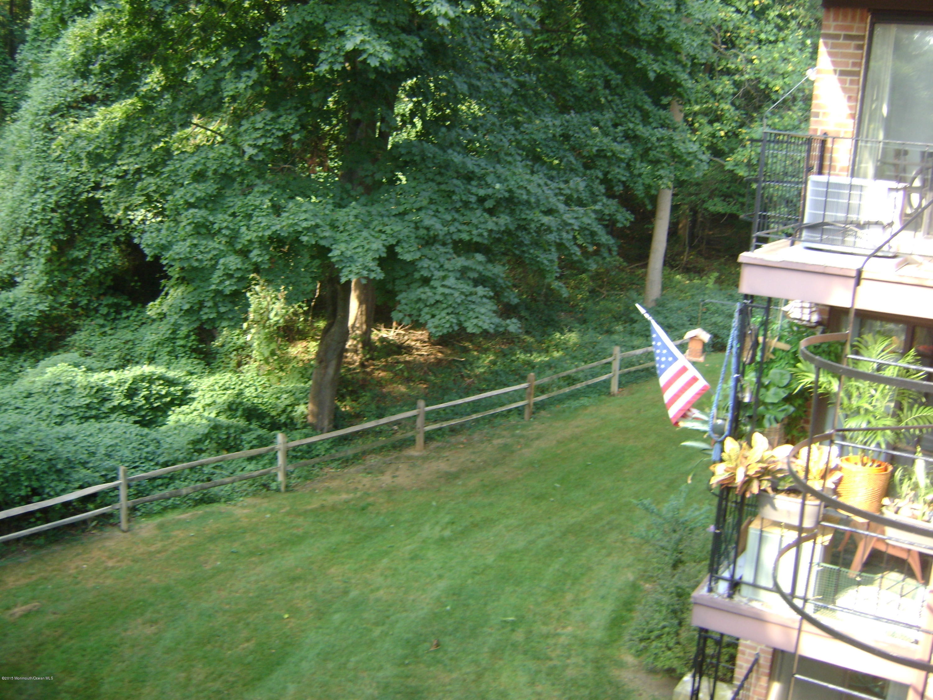 200 Portland Road, Unit D12 Rumson, NJ 07760 - Photo 3 of 14 DSC00783