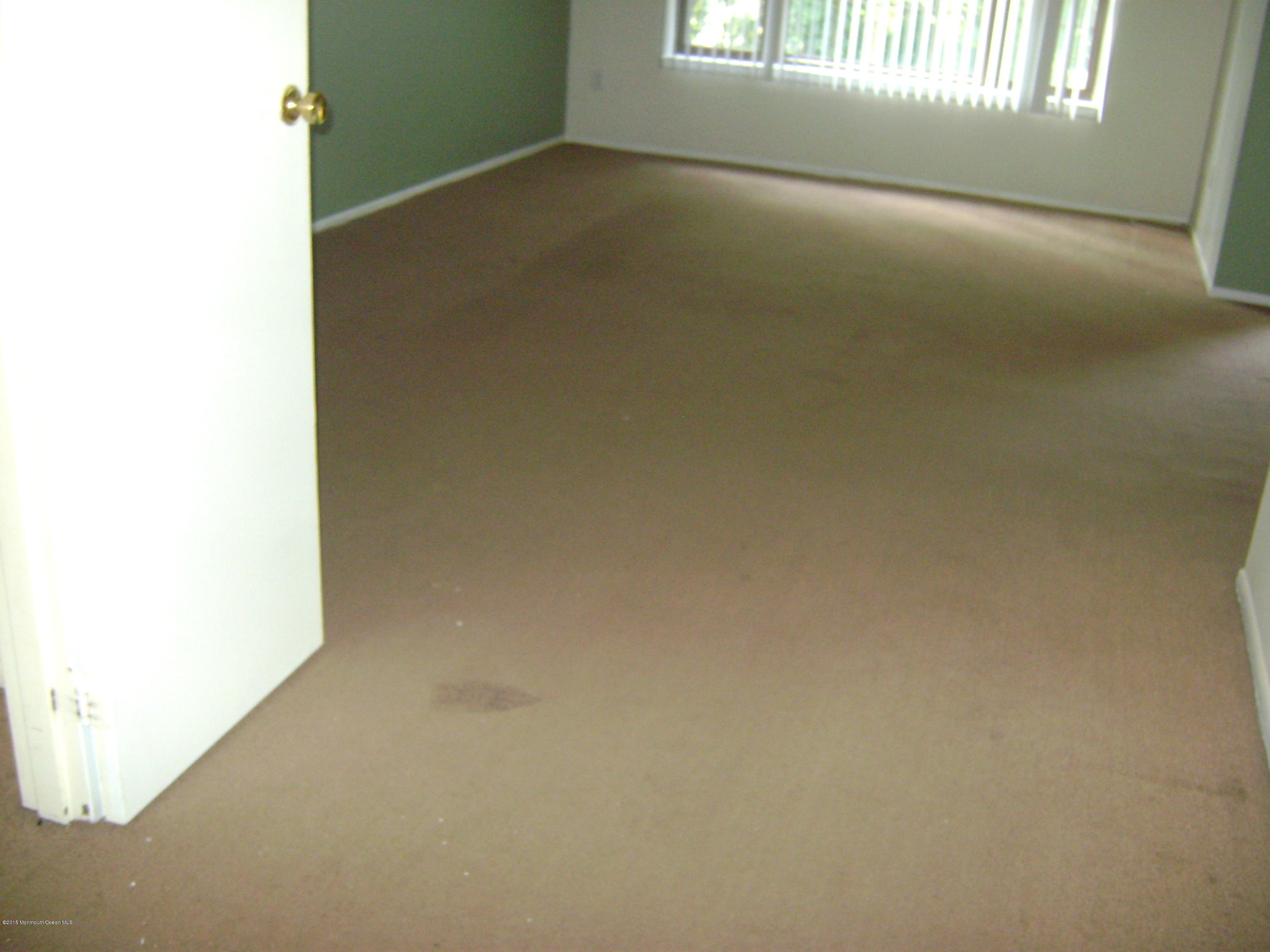 200 Portland Road, Unit D12 Rumson, NJ 07760 - Photo 9 of 14 DSC00773