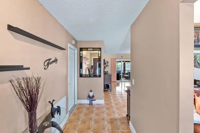 $564,900 | 2531 Northwest 98th Way, Coral Springs, FL 33065
