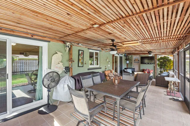 $564,900 | 2531 Northwest 98th Way, Coral Springs, FL 33065