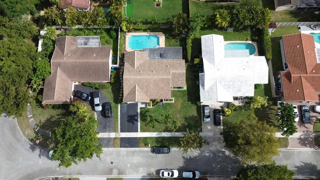 $564,900 | 2531 Northwest 98th Way, Coral Springs, FL 33065