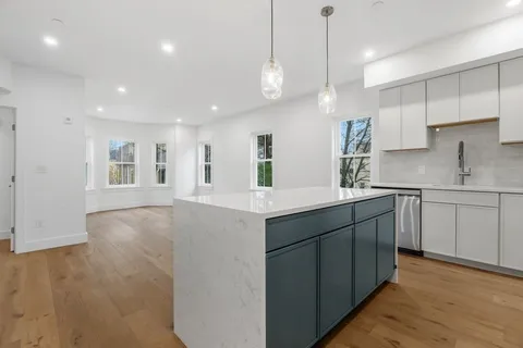 $1,150,000 | 79 R Sheridan Street, Unit 2, Boston, MA 02130