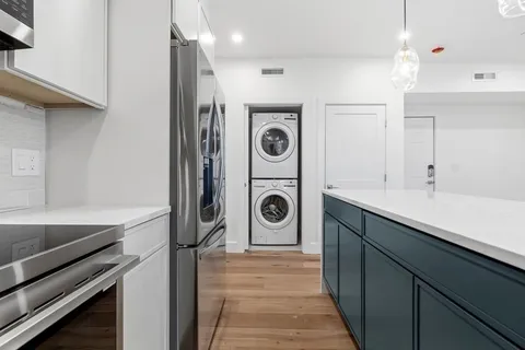 $1,150,000 | 79 R Sheridan Street, Unit 2, Boston, MA 02130