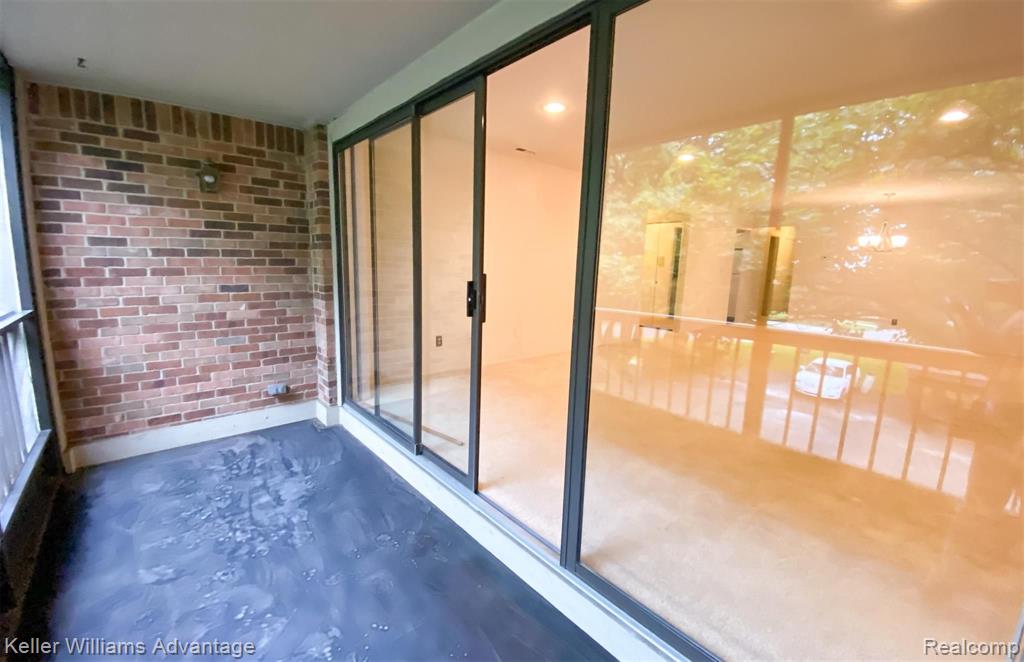 29521 Pine Ridge Circle Farmington Hills, MI 48331 - Photo 19 of 25
