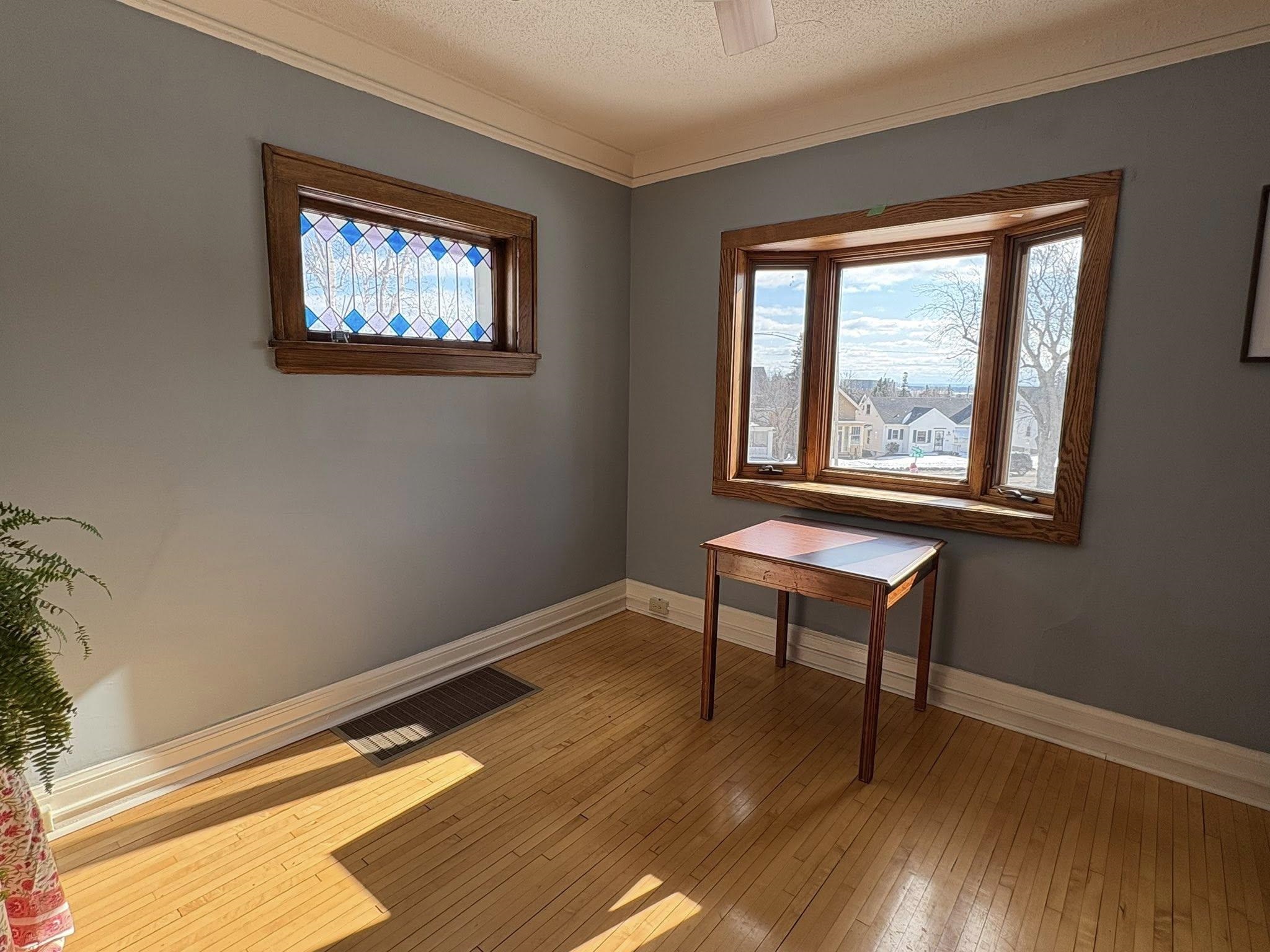 5521 Huntington Street Duluth, MN 55807 - Photo 4 of 35