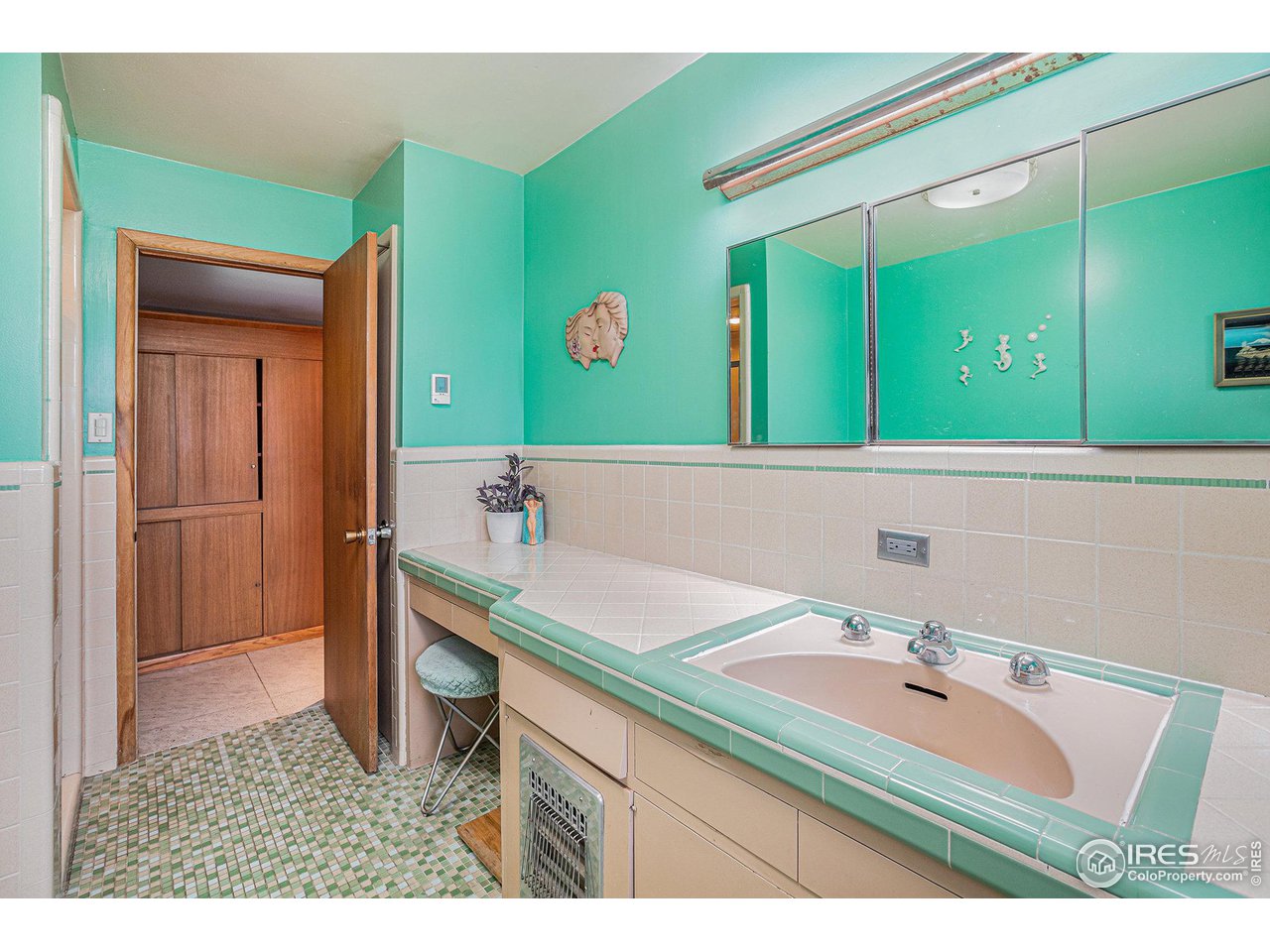 3863 Allison Circle Wheat Ridge, CO 80033 - Photo 19 of 38 Gallery Image 19