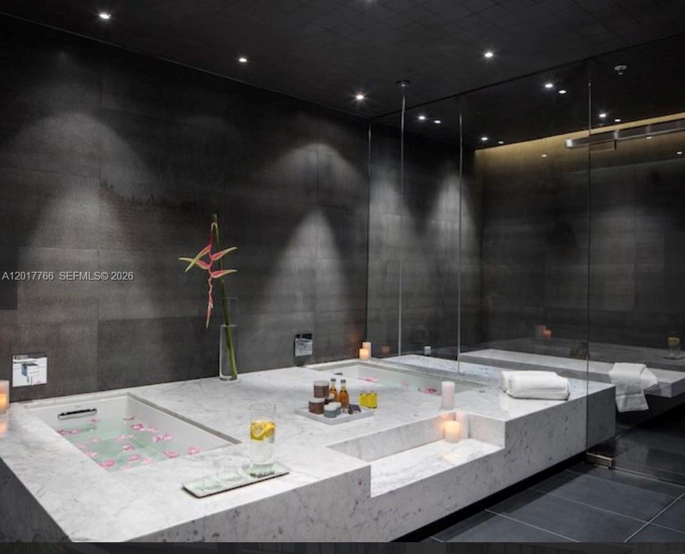 88 Southwest 7th Street, Unit PH4202 Miami, FL 33130 - Photo 77 of 88 HAMMAM