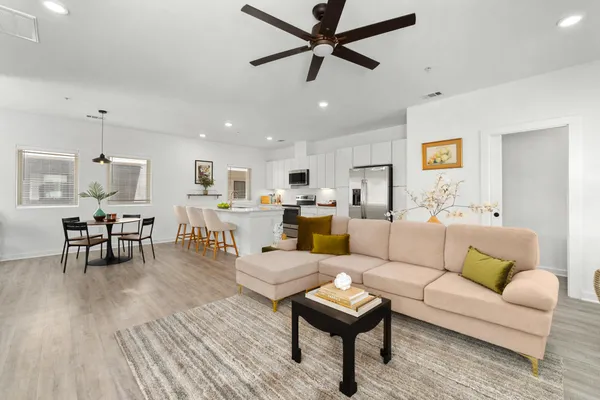 $365,000 | 5924 South Congress Avenue, Unit 114S, Austin, TX 78745