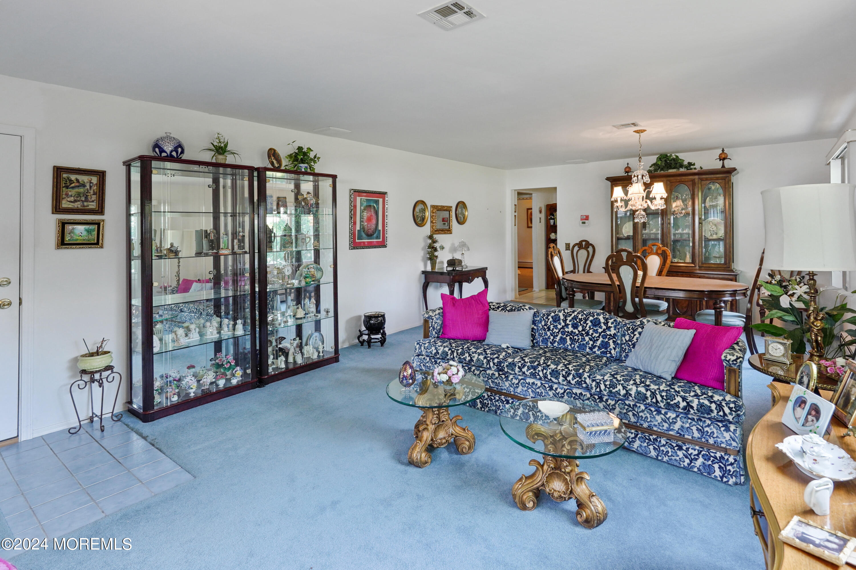 21 Tapola Road Toms River, NJ 08757 - Photo 5 of 29 DSC00861