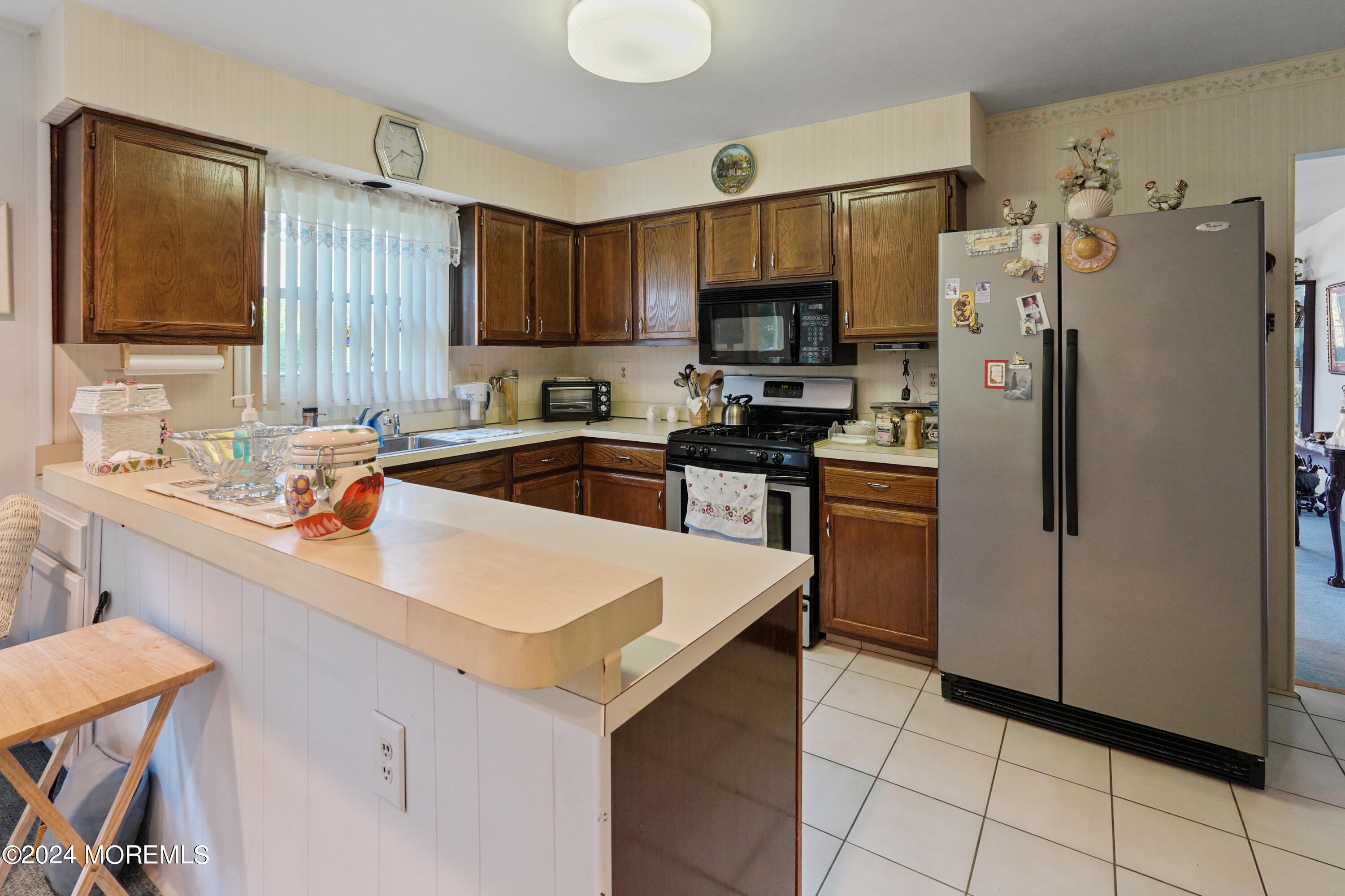 21 Tapola Road Toms River, NJ 08757 - Photo 10 of 29 DSC00916