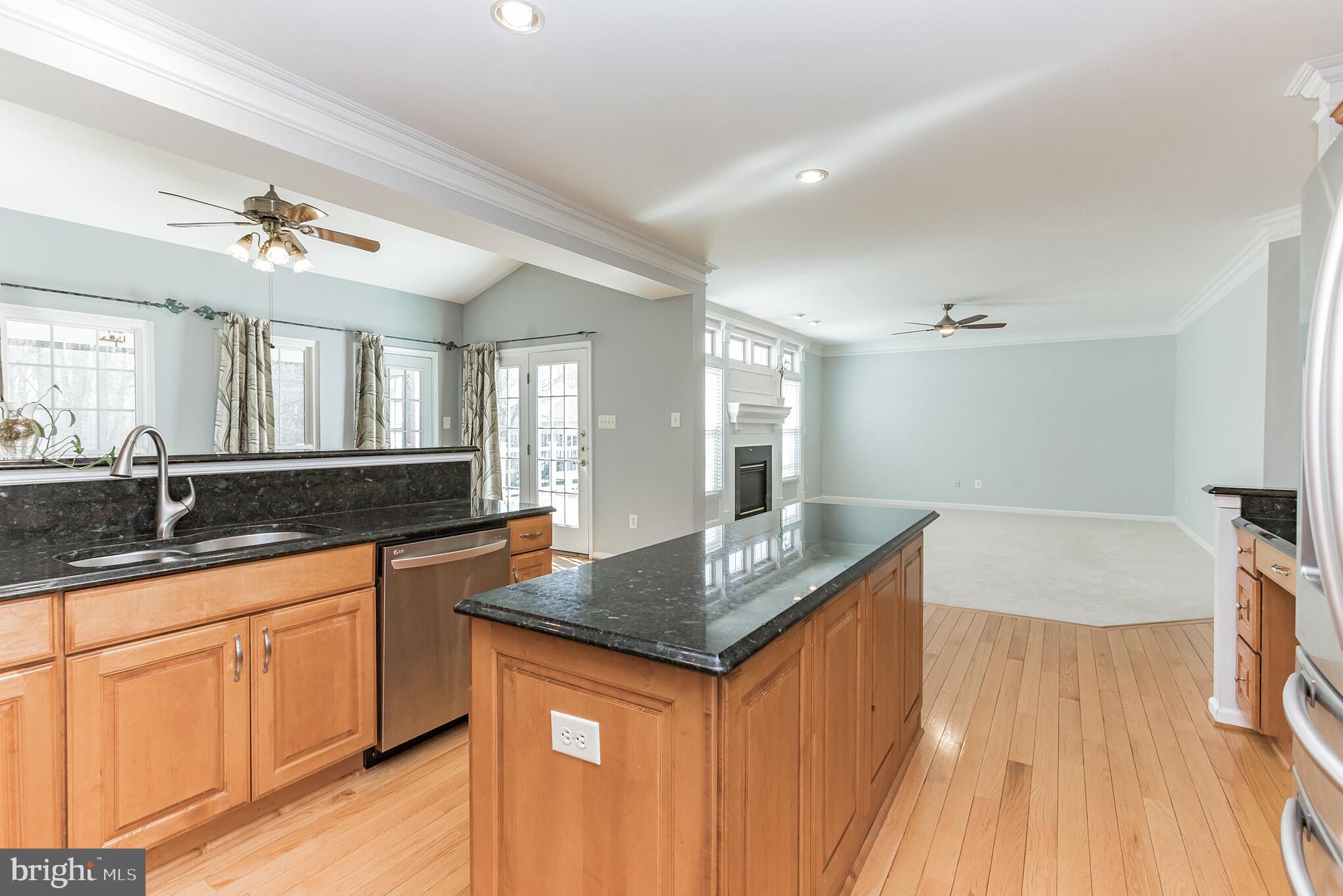 18715 Olney Mill Road Olney, MD 20832 - Photo 11 of 50 Kitchen