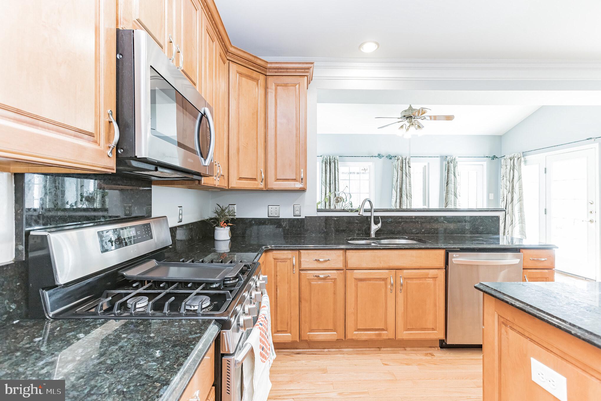 18715 Olney Mill Road Olney, MD 20832 - Photo 12 of 50 Kitchen