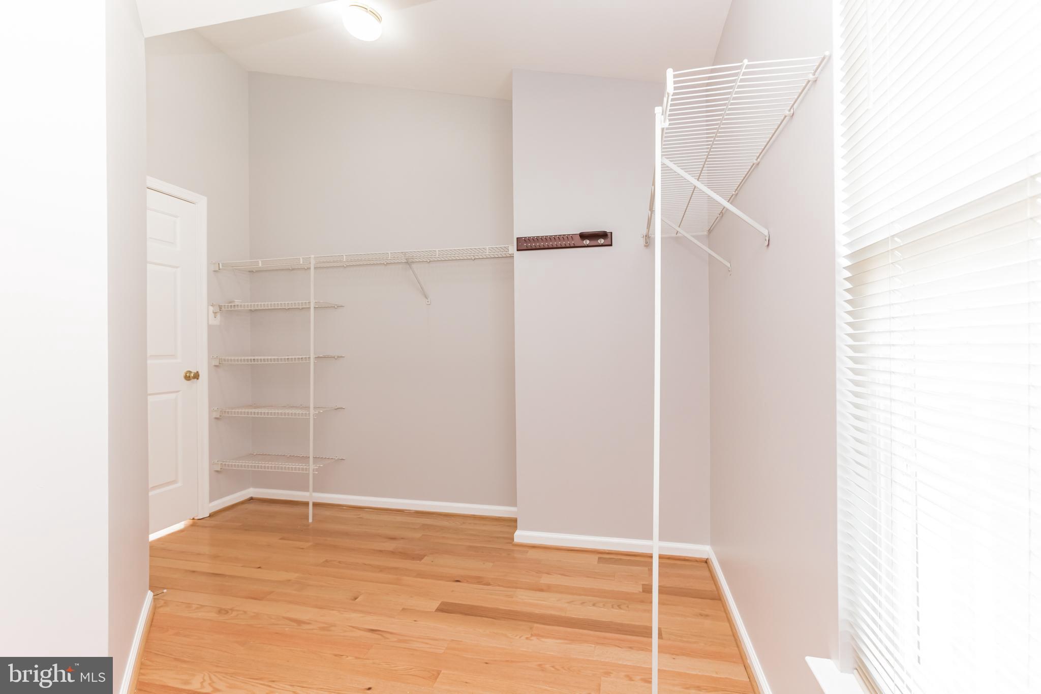 18715 Olney Mill Road Olney, MD 20832 - Photo 33 of 50 Master Bedroom Walk in Closet