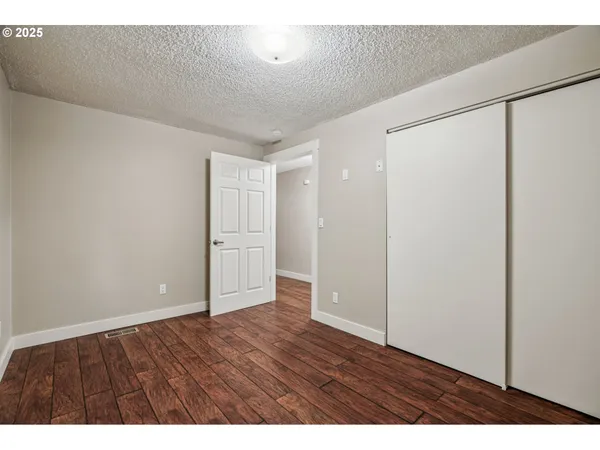 $799,900 | 5017 Southeast 45th Avenue, Portland, OR 97206