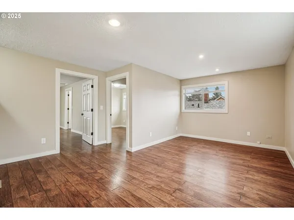 $799,900 | 5017 Southeast 45th Avenue, Portland, OR 97206