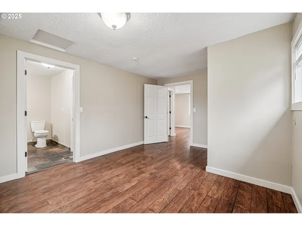 $799,900 | 5017 Southeast 45th Avenue, Portland, OR 97206