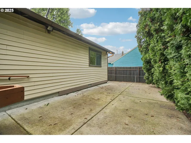 $899,000 | 5017 Southeast 45th Avenue, Portland, OR 97206