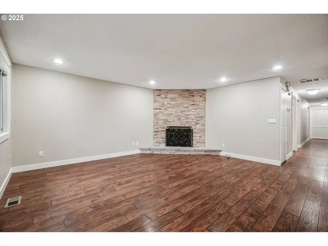 $899,000 | 5017 Southeast 45th Avenue, Portland, OR 97206