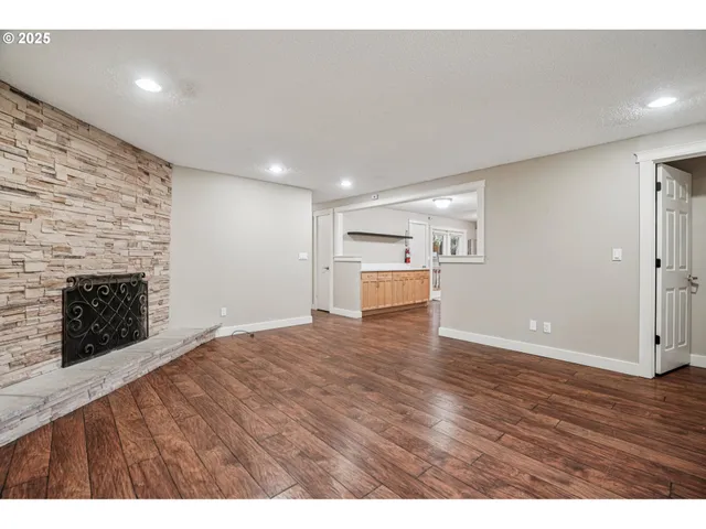 $899,000 | 5017 Southeast 45th Avenue, Portland, OR 97206