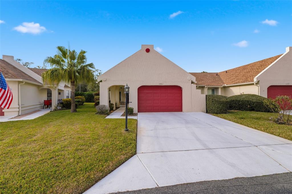 11541 Orleans Lane Port Richey, FL 34668 - Photo 4 of 53