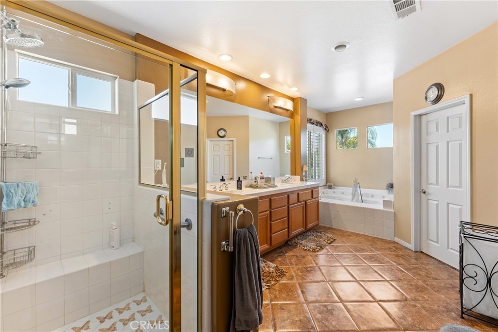 18309 Hollowtree Lane Riverside, CA 92504 - Photo 22 of 24