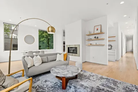 $1,262,500 | 537 East 1st Street, Unit 6, Boston, MA 02127