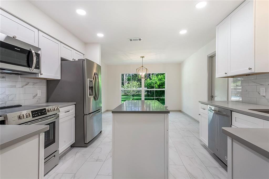 535 Dove Park Road Covington, LA 70433 - Photo 8 of 26 Gallery Image 8