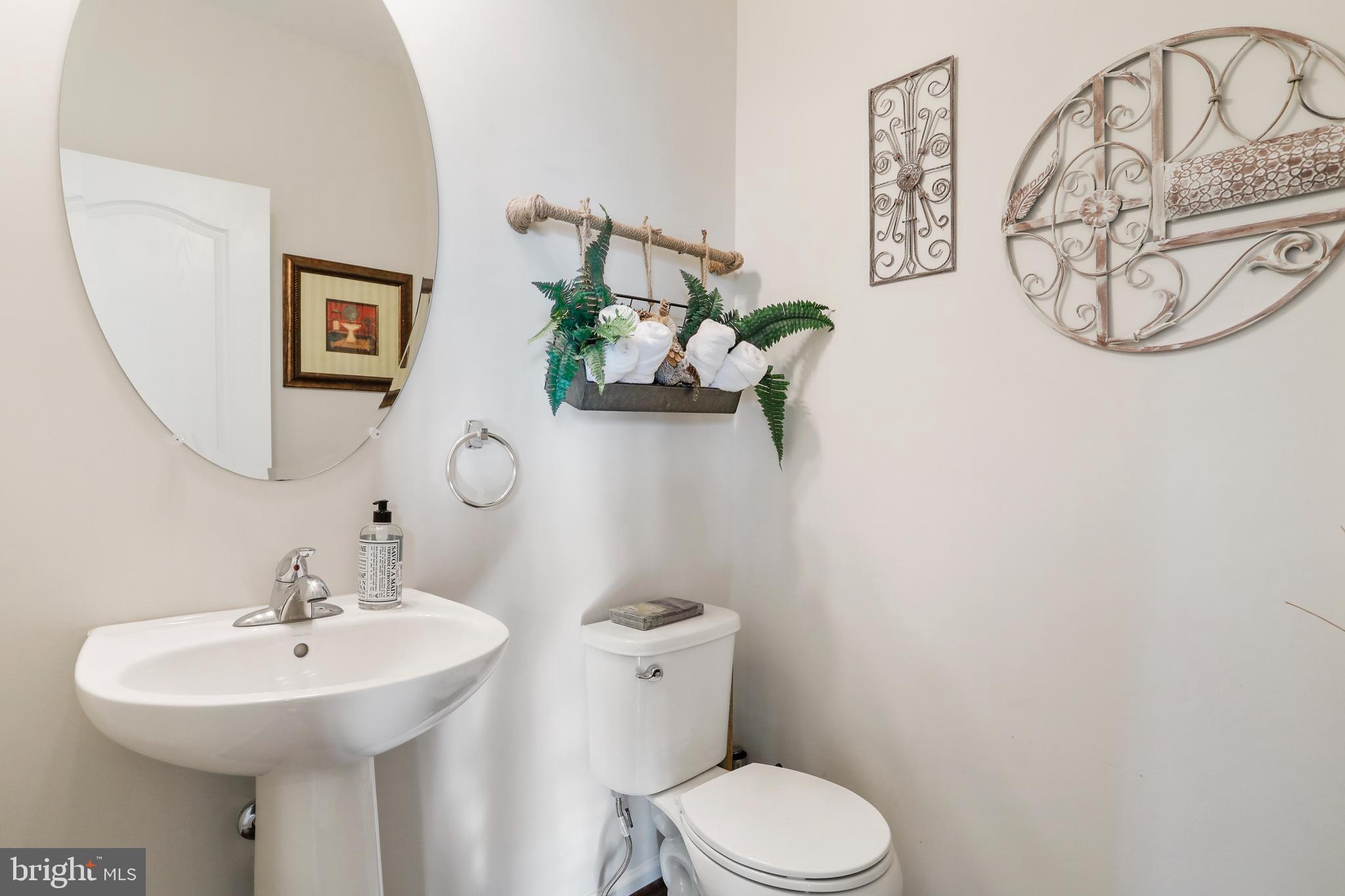 17 Lawrence Road Gerrardstown, WV 25420 - Photo 14 of 37 Powder Room