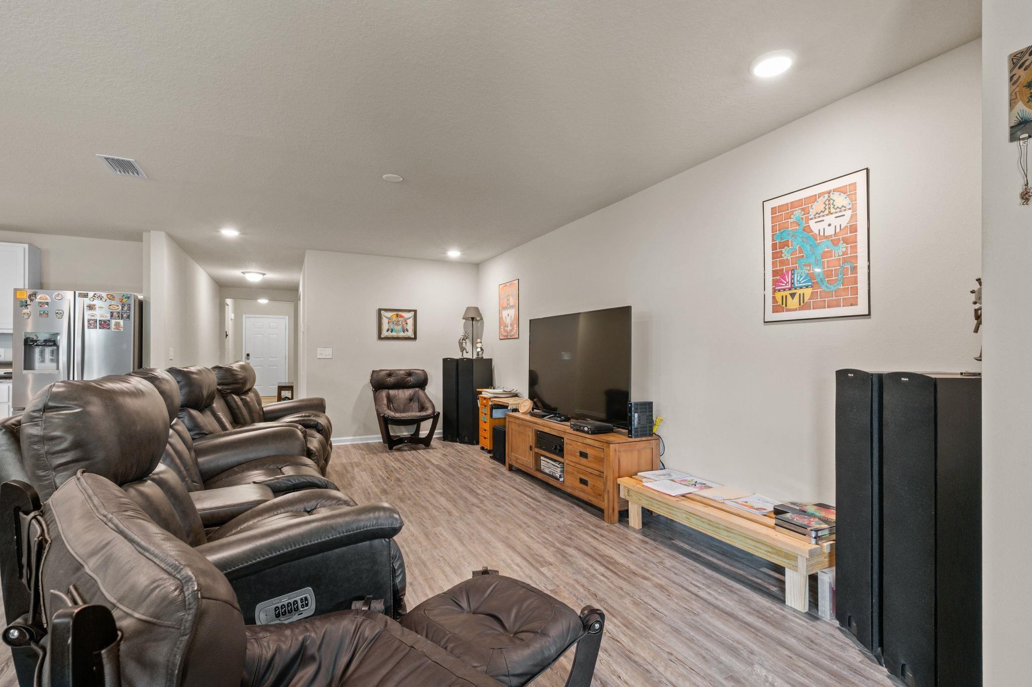 34475 Paisley Avenue Daphne, AL 36527 - Photo 7 of 31 Living Room
