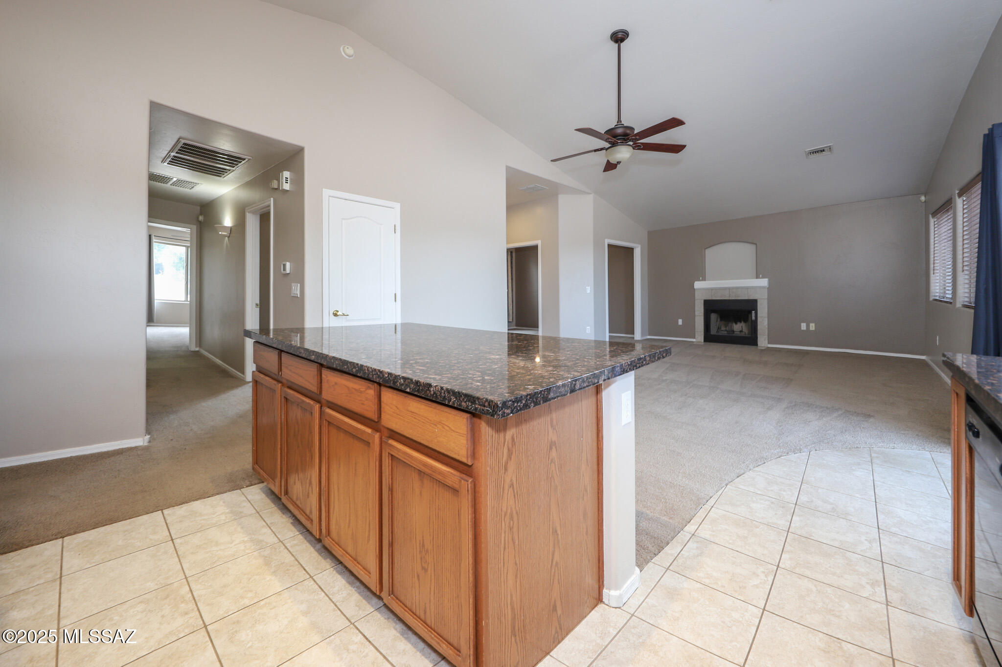 12244 South Wild Rabbit Run Road Vail, AZ 85641 - Photo 11 of 35 Gallery Image 11