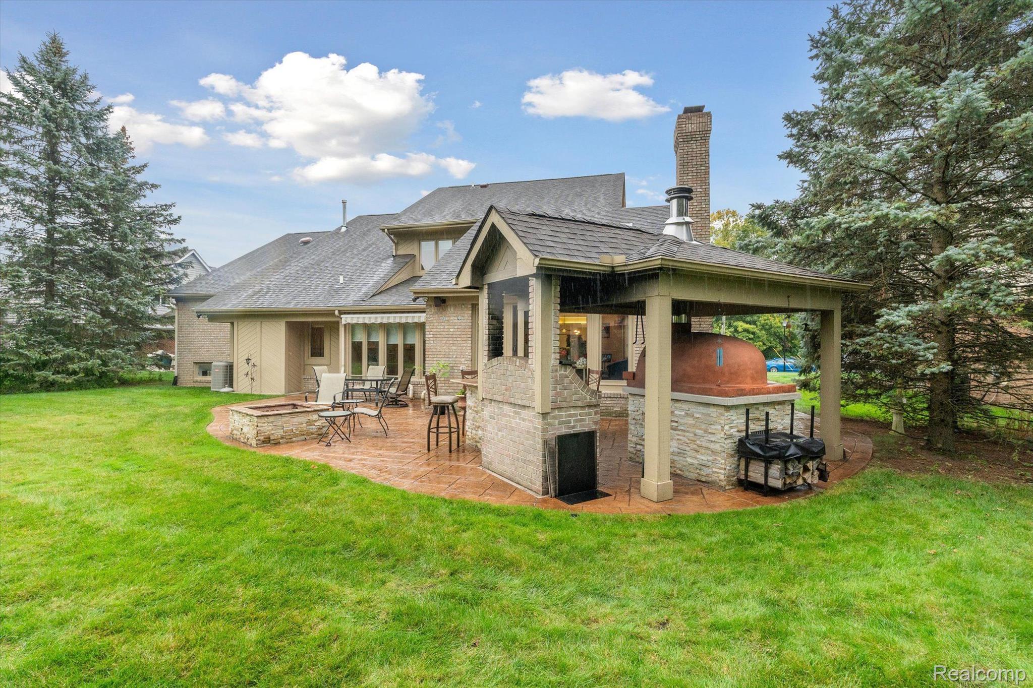 18887 Van Road Livonia, MI 48152 - Photo 70 of 78 Gallery Image 70