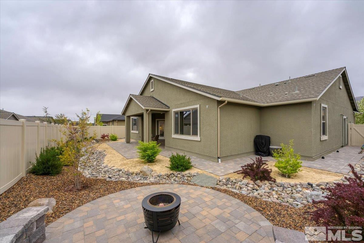 11129 Bandero Heights Lane Reno, NV 89521 - Photo 10 of 31 Photo 30