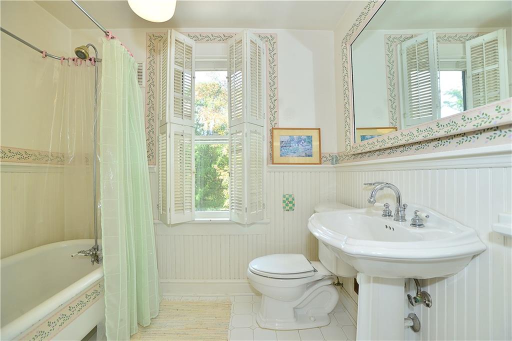 1110 Fox Chapel Road Pittsburgh, PA 15238 - Photo 24 of 25 Gallery Image 24