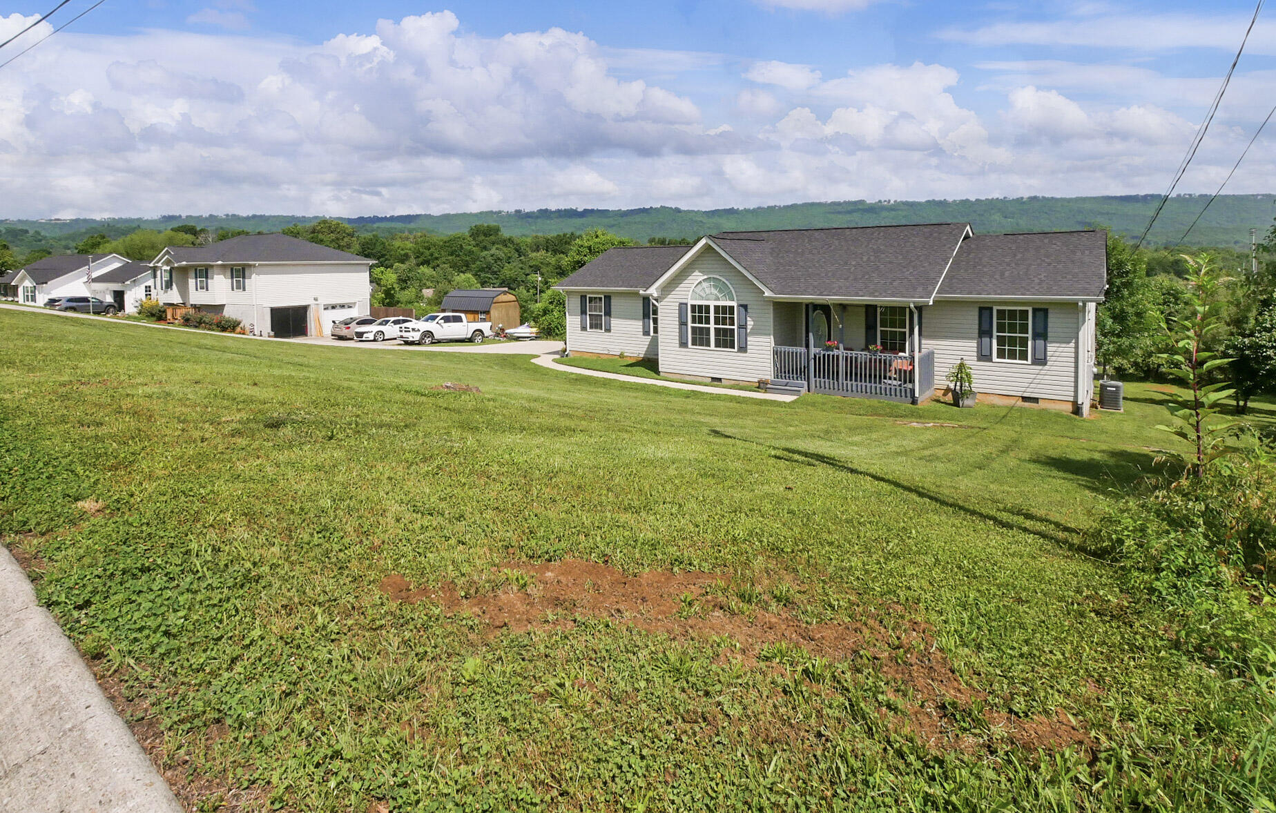 217 Lookout Circle Trenton, GA 30752 - Photo 31 of 33 3-P1740327