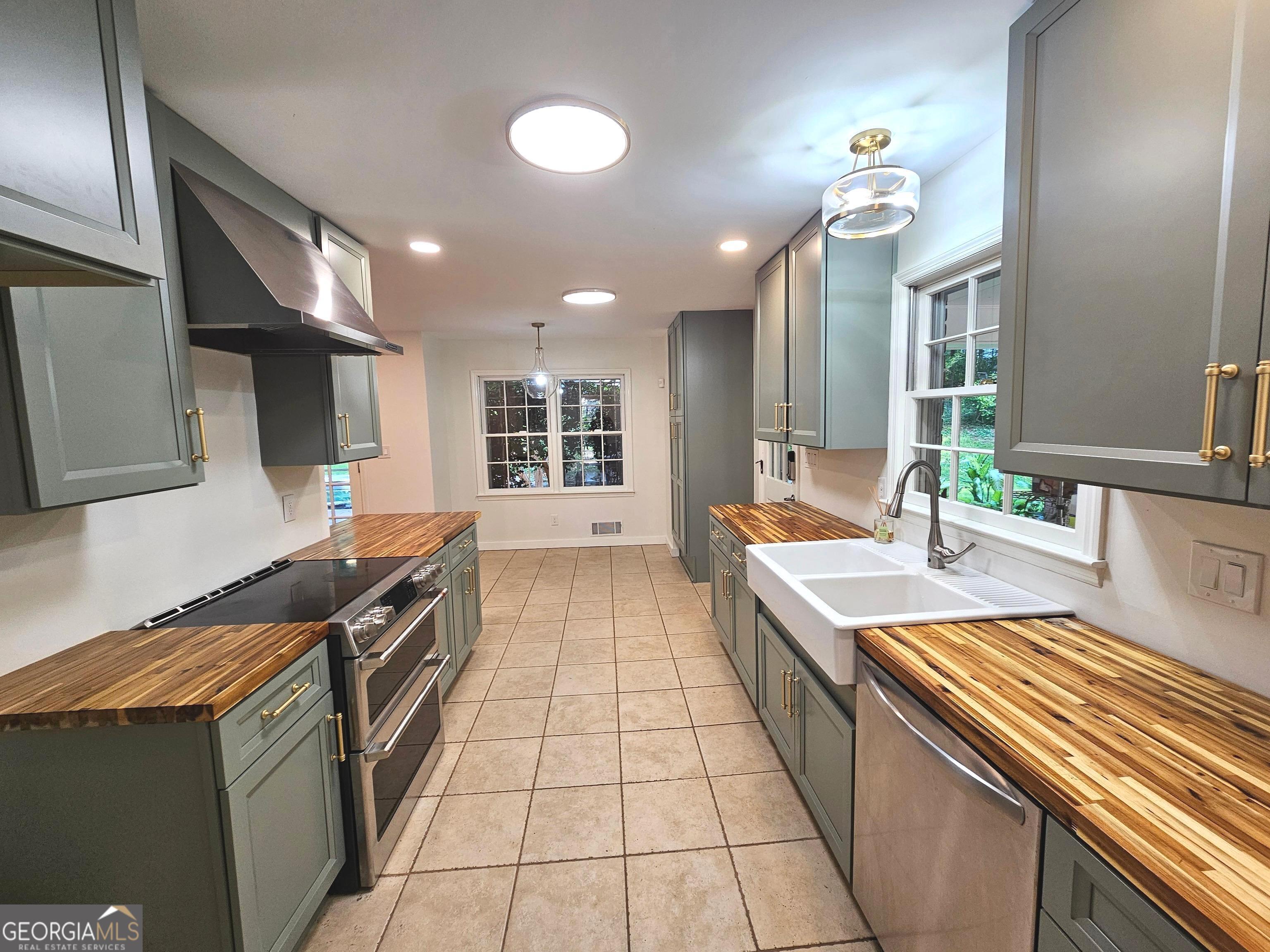 615 Kings Road Athens, GA 30606 - Photo 11 of 31