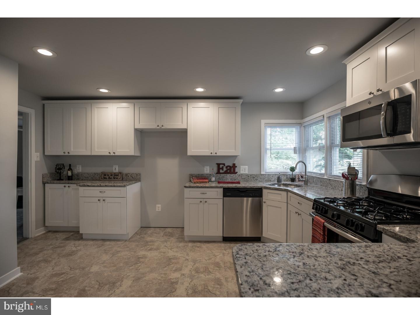 810 Filbert Street Palmyra, NJ 08065 - Photo 5 of 22 Gallery Image 5