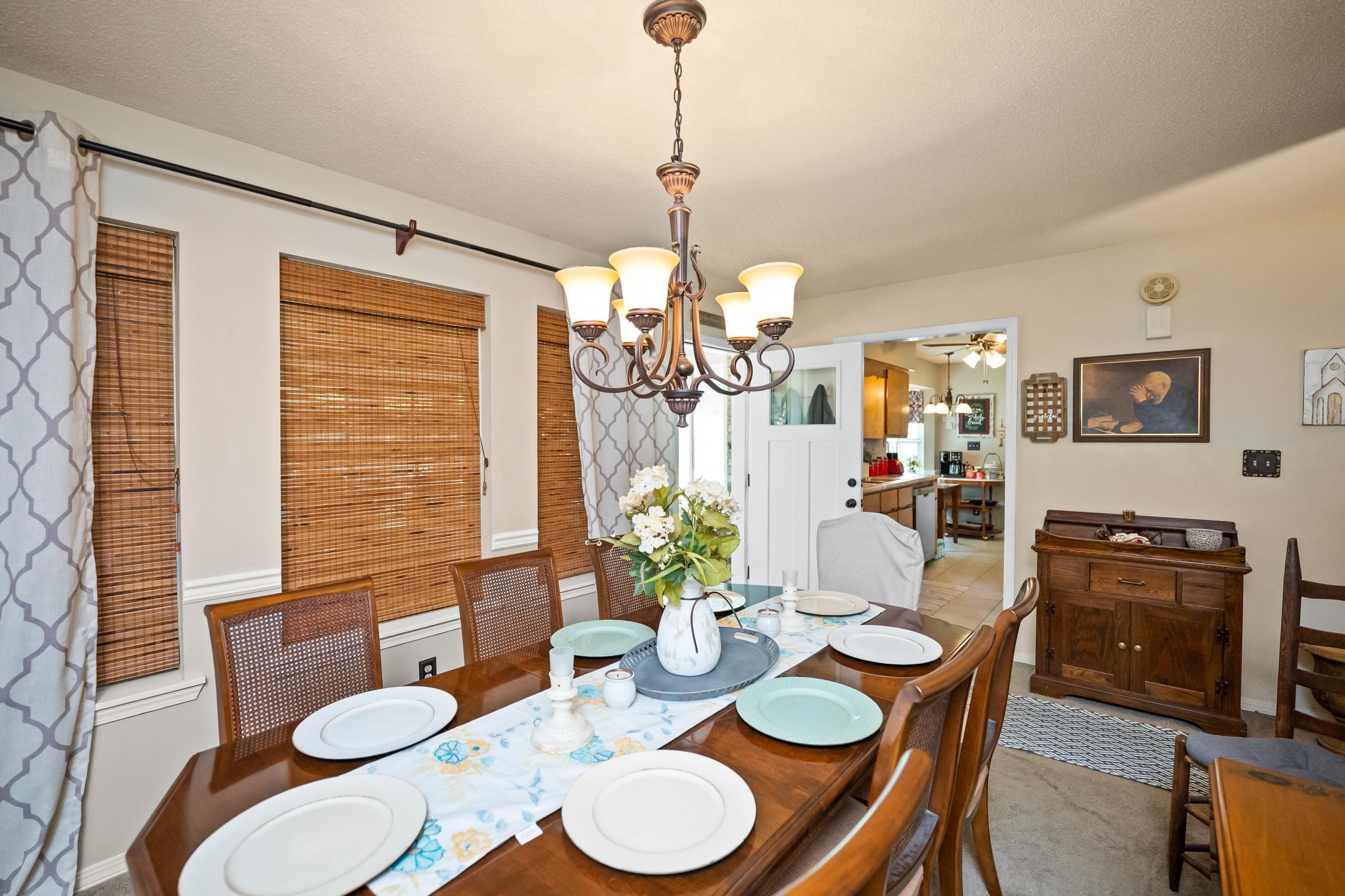 7791 Simmons Drive Foley, AL 36535 - Photo 13 of 32 Dining Area