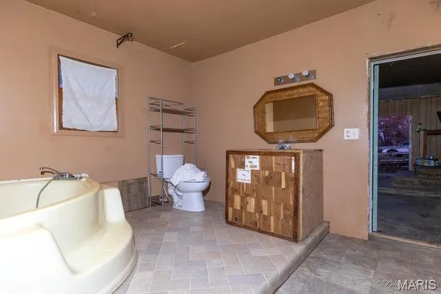 $149,900 | 14140 County Road 6950, Moody, MO 65777