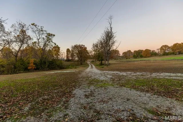 $149,900 | 14140 County Road 6950, Moody, MO 65777