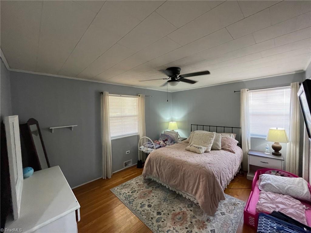 576 Hoots Road Roaring River, NC 28669 - Photo 11 of 37