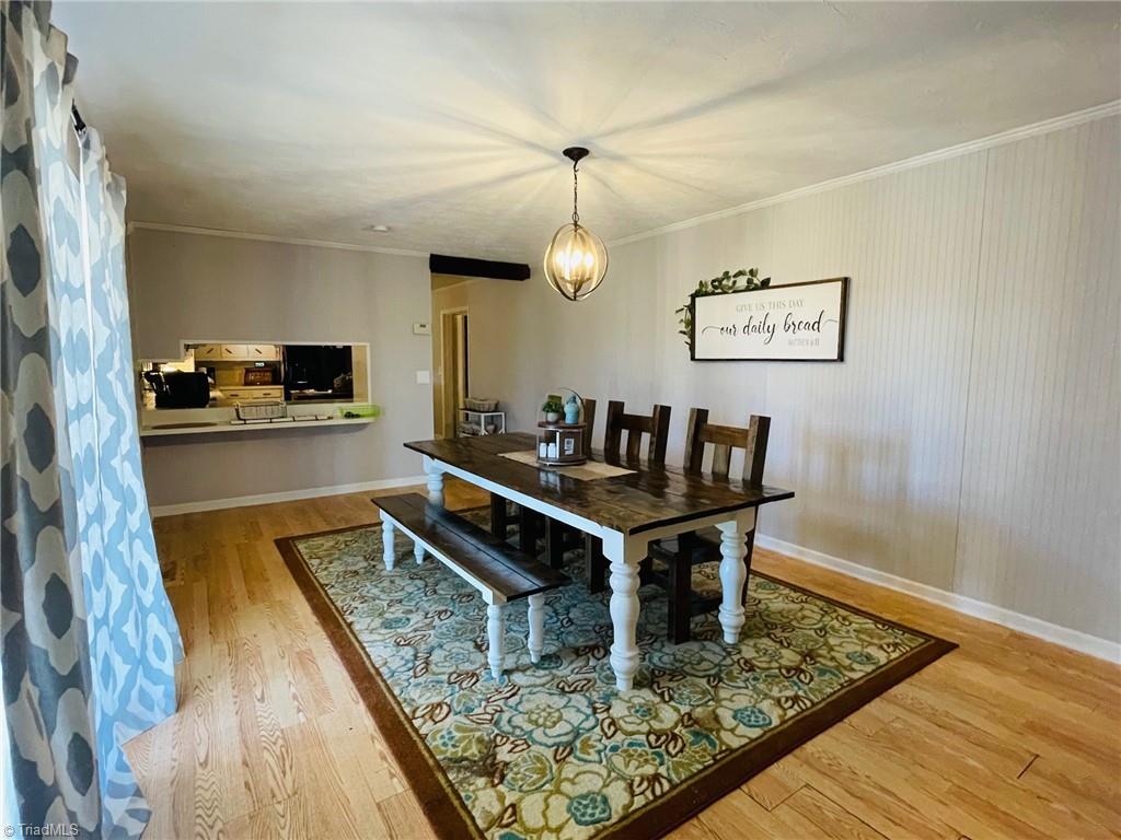 576 Hoots Road Roaring River, NC 28669 - Photo 8 of 37